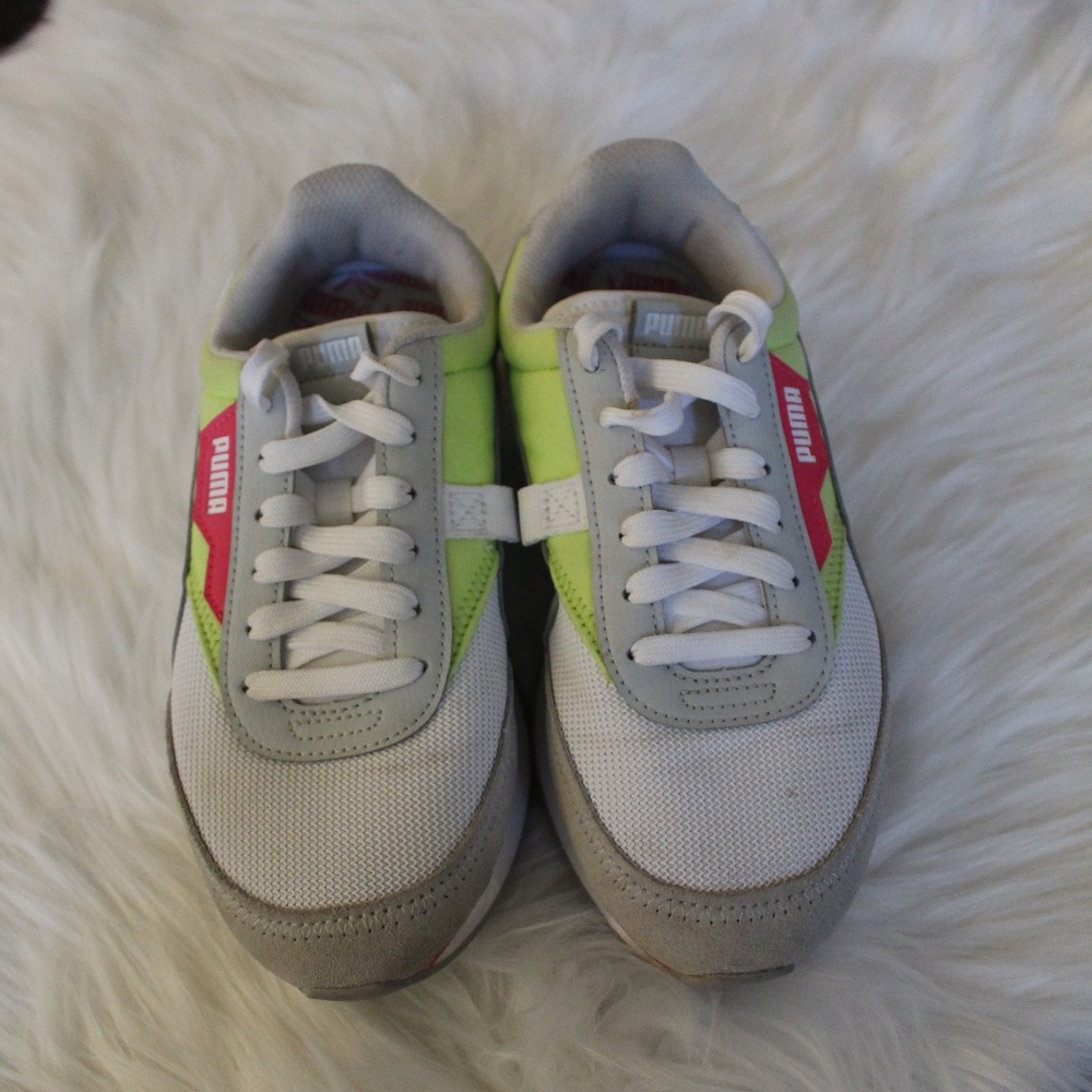 Puma, Future Rider Neon Play